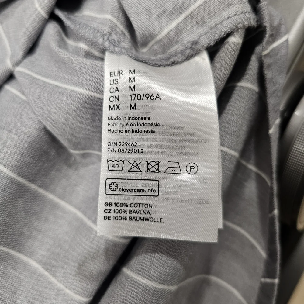 H&M Divided Gray Pinstripe Oversized Button Down Shirt Cotton Size M - Picture 6 of 10